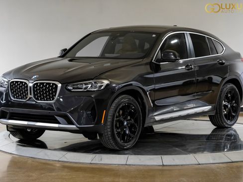 Used 2025 BMW X4 xDrive30i image 8