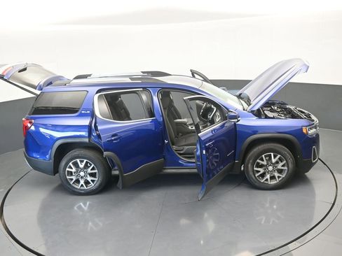 Used 2023 GMC Acadia SLE w/ Driver Convenience Package image 73