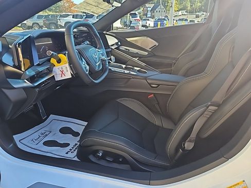 New 2026 Chevrolet Corvette Stingray Preferred Cpe w/ Z51 Performance Package image 9