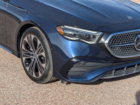 New 2026 Mercedes-Benz E 350 4MATIC Sedan image 8