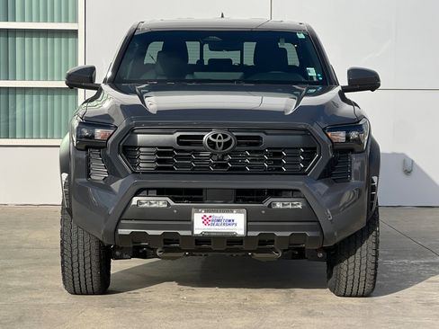 New 2026 Toyota Tacoma TRD Off-Road w/ TRD Off Road Premium Package image 6