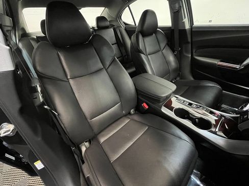 Used 2016 Acura TLX w/ Technology Package FWD image 12