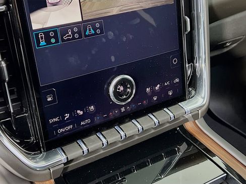 New 2026 GMC Yukon XL Denali w/ Sun & Power Step Package AWD/4WD image 14