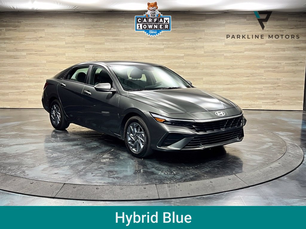 Used 2025 Hyundai Elantra Hybrid FWD 360° Tour