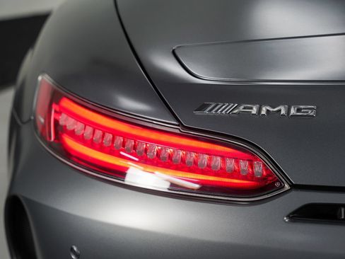 Used 2018 Mercedes-Benz AMG GT C image 22