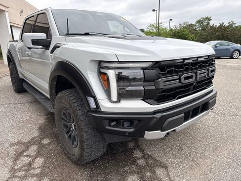Used 2024 Ford F150 Raptor AWD/4WD image 13