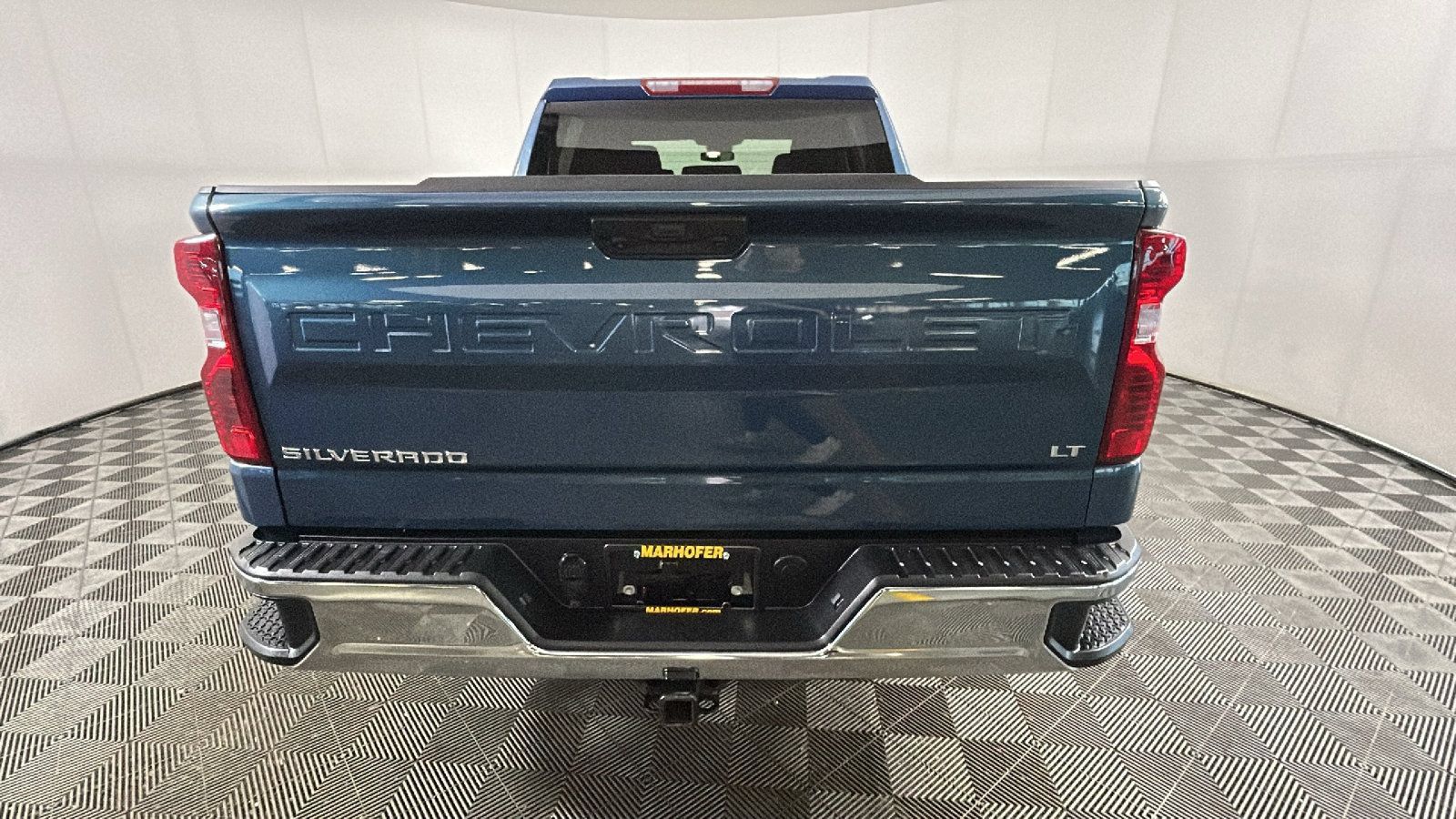 Used 2024 Chevrolet Silverado 1500 LT AWD/4WD image 4