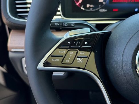 New 2026 Mercedes-Benz GLS 450 4MATIC image 22