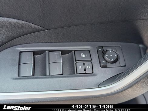 Used 2023 Toyota RAV4 XLE Premium AWD/4WD image 20