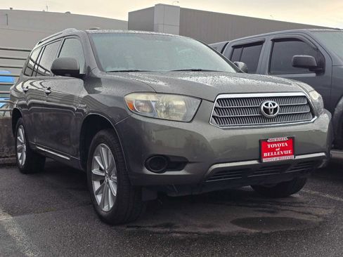 Used 2008 Toyota Highlander 4WD Hybrid image 3