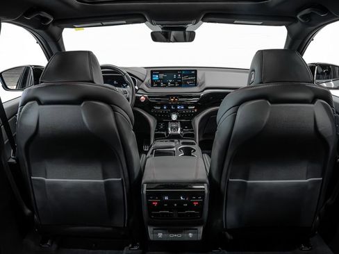 Used 2023 Acura MDX Type S image 11
