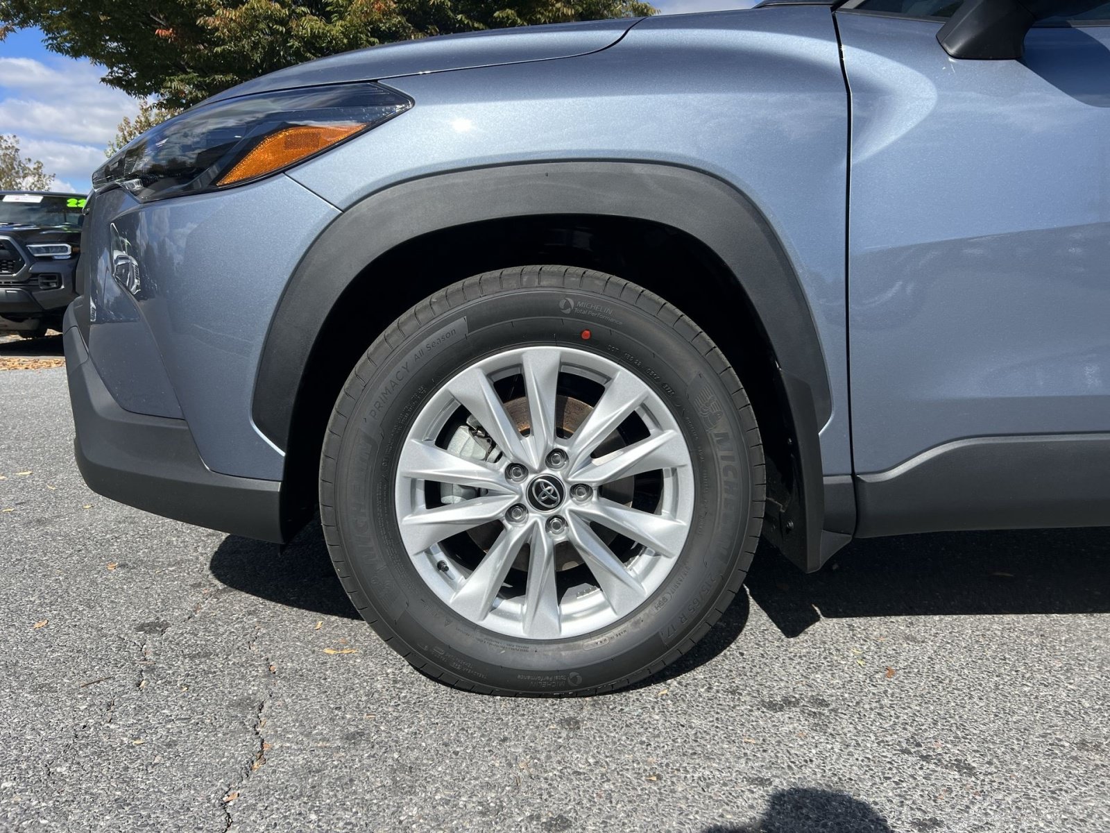 New 2026 Toyota Corolla Cross LE w/ Moonroof Package AWD/4WD image 12