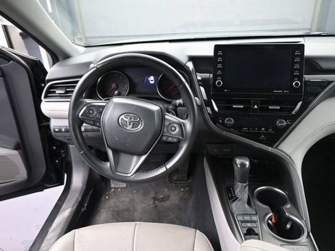 Used 2024 Toyota Camry XSE FWD image 22