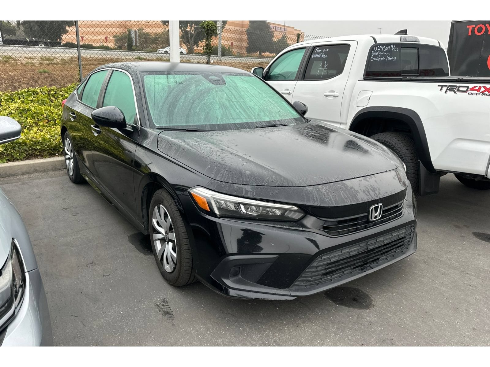 Used 2022 Honda Civic LX image 2