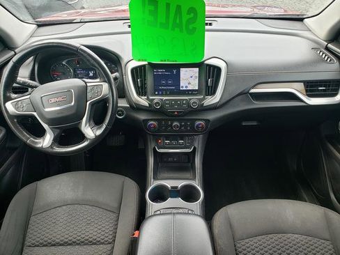 Used 2018 GMC Terrain SLE w/ Driver Convenience Package image 16