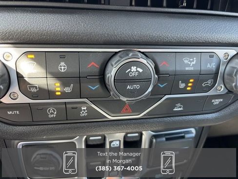 New 2025 Jeep Gladiator Sport image 21