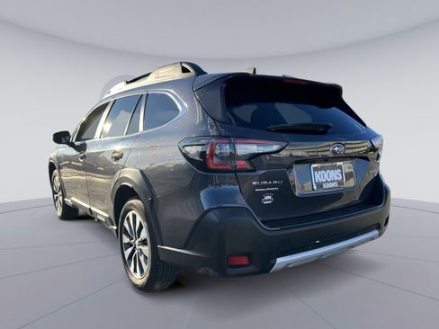 Used 2024 Subaru Outback Limited XT image 4