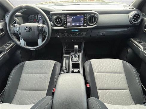 Used 2021 Toyota Tacoma TRD Off-Road image 18