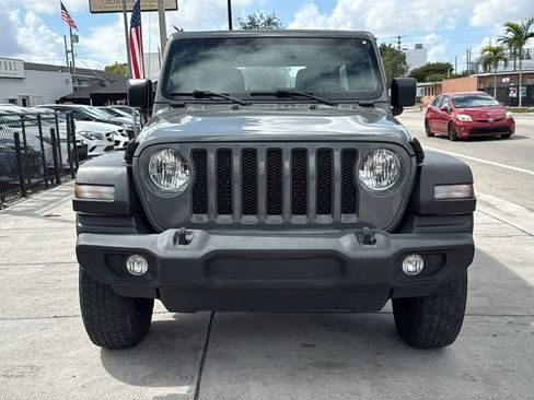 Used 2020 Jeep Wrangler Unlimited Sport image 17