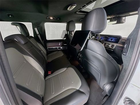 Certified 2025 Mercedes-Benz G 580 w/ EQ Technology image 28