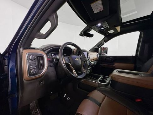 Used 2021 Chevrolet Silverado 3500 High Country AWD/4WD image 19