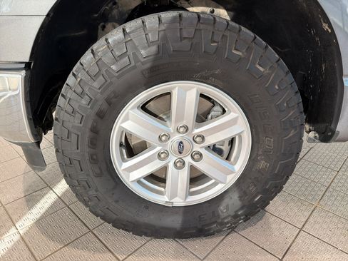 Used 2021 Ford F150 XLT image 9