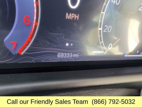 Used 2024 Jeep Wagoneer L Series II w/ Flexible Seating Group image 18