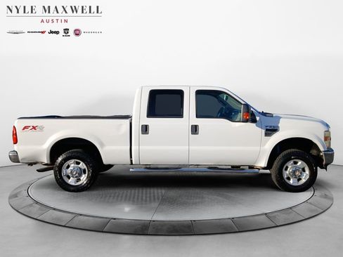 Used 2010 Ford F250 XLT AWD/4WD image 17