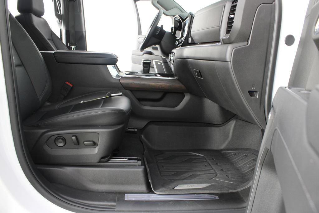 Used 2025 GMC Sierra 1500 SLT w/ SLT Premium Plus Package AWD/4WD image 23