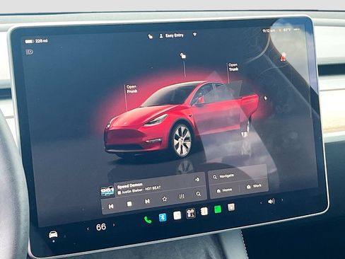 Used 2023 Tesla Model Y Long Range AWD/4WD image 14