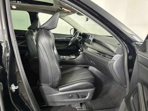 Used 2024 INFINITI QX60 Luxe image 28