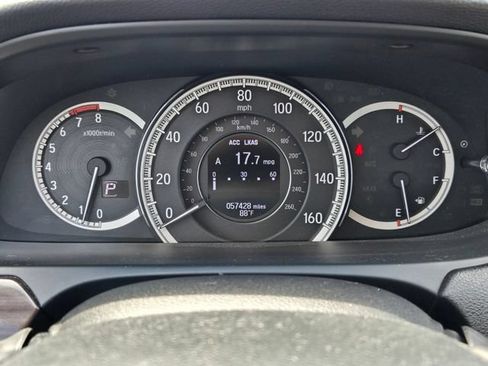 Used 2017 Honda Accord Touring image 24