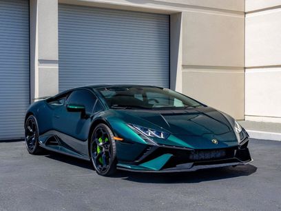 Used 2023 Lamborghini Huracan Tecnica