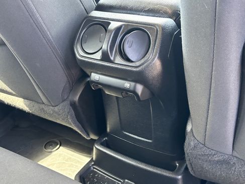 Used 2023 Jeep Wrangler Unlimited w/ 8.4" Radio Group AWD/4WD image 30