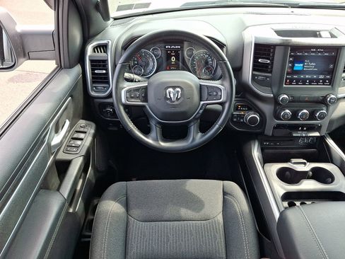 Used 2019 RAM 1500 Big Horn AWD/4WD image 11