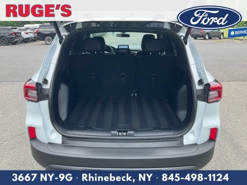 Certified 2025 Ford Escape ST-Line Select AWD/4WD image 12