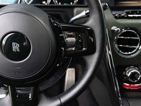 Certified 2019 Rolls-Royce Cullinan image 39