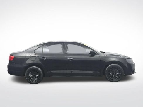 Used 2013 Volkswagen Jetta S FWD image 4
