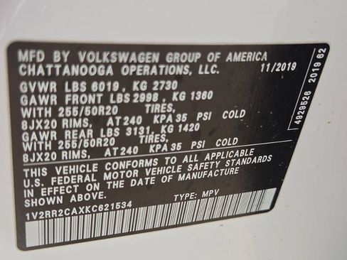Used 2019 Volkswagen Atlas SEL R-Line AWD/4WD image 32