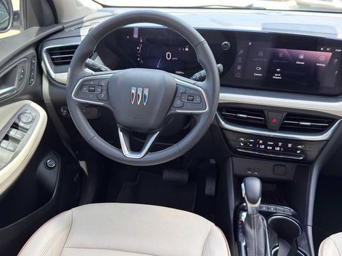Used 2025 Buick Encore GX Avenir w/ Avenir Technology Package FWD image 25