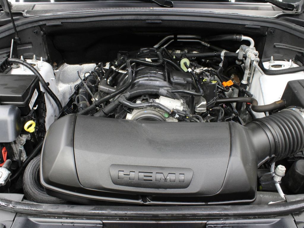 Used 2025 Dodge Durango R/T AWD/4WD image 31