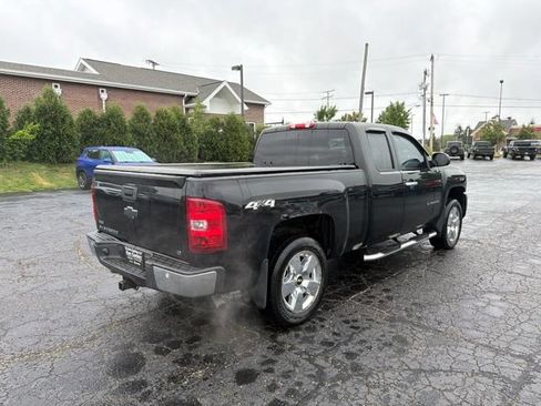 Used 2011 Chevrolet Silverado 1500 LT w/ All-Star Edition AWD/4WD image 7