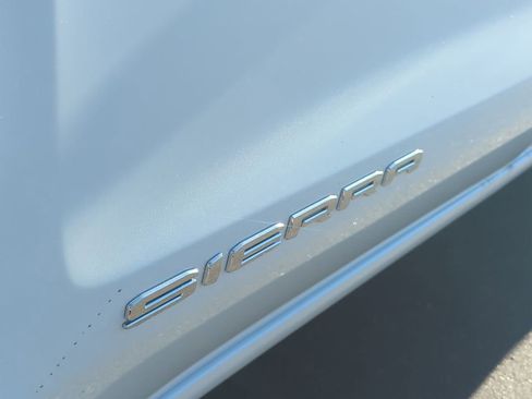 New 2026 GMC Sierra 1500 SLT AWD/4WD image 29