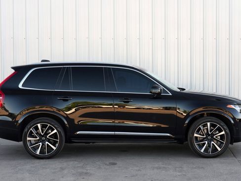 Used 2023 Volvo XC90 B6 Plus image 52