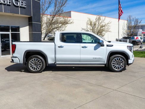 New 2026 GMC Sierra 1500 Denali Ultimate image 8
