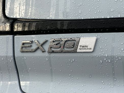 New 2026 Volvo EX30 Ultra w/ Protection Package Premier image 12