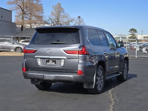 Used 2016 Lexus LX 570 570 image 7