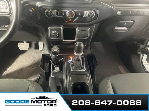 Used 2018 Jeep Wrangler Unlimited Sport AWD/4WD image 17
