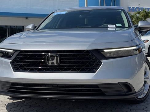 Used 2025 Honda Accord LX image 3
