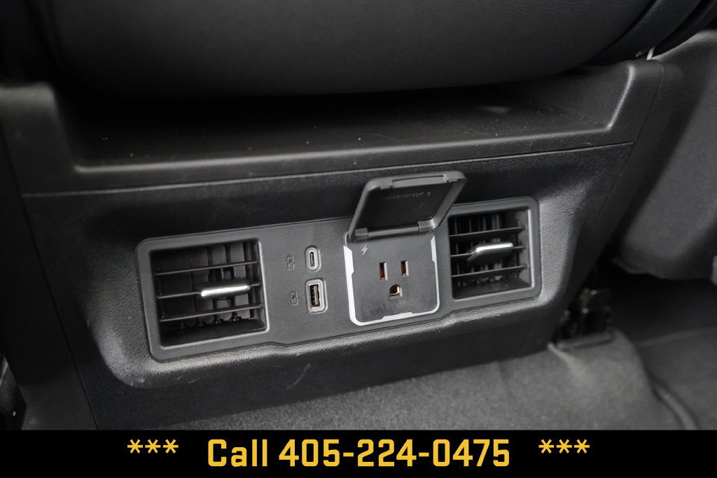 Used 2025 GMC Sierra 1500 SLT AWD/4WD image 32